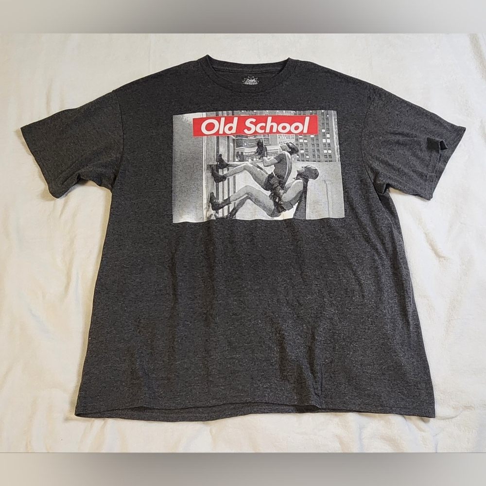 DC Comics Retro Batman Gray Graphic T-Shirt, Old School, 60's Adam West, XL - Picture 2 of 6